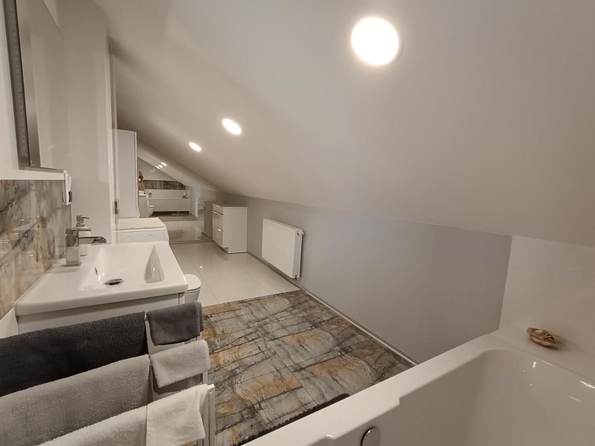 Barytowy Apartament Tarnowskie Gory Luaran gambar