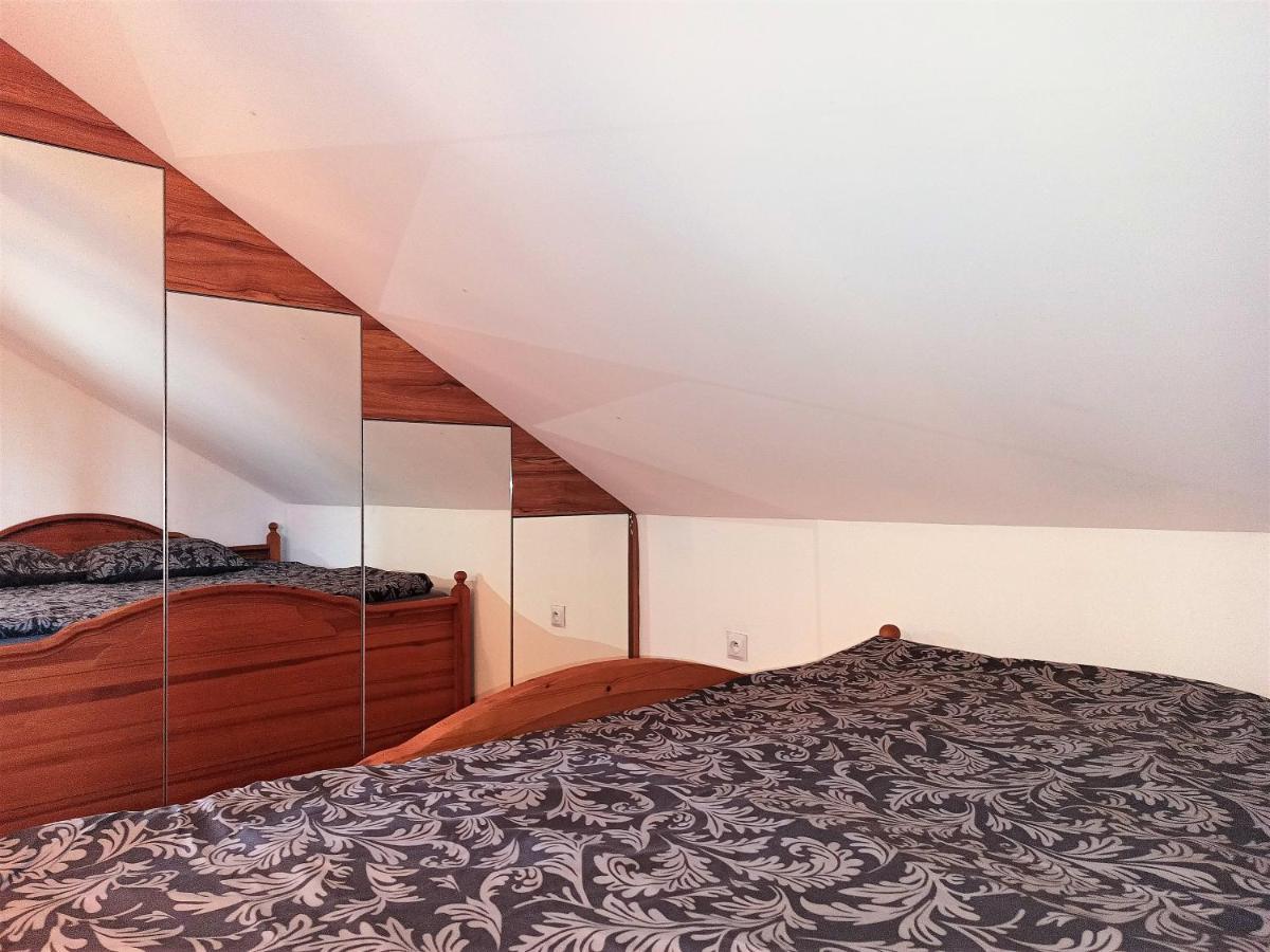 Barytowy Apartament Tarnowskie Gory Luaran gambar